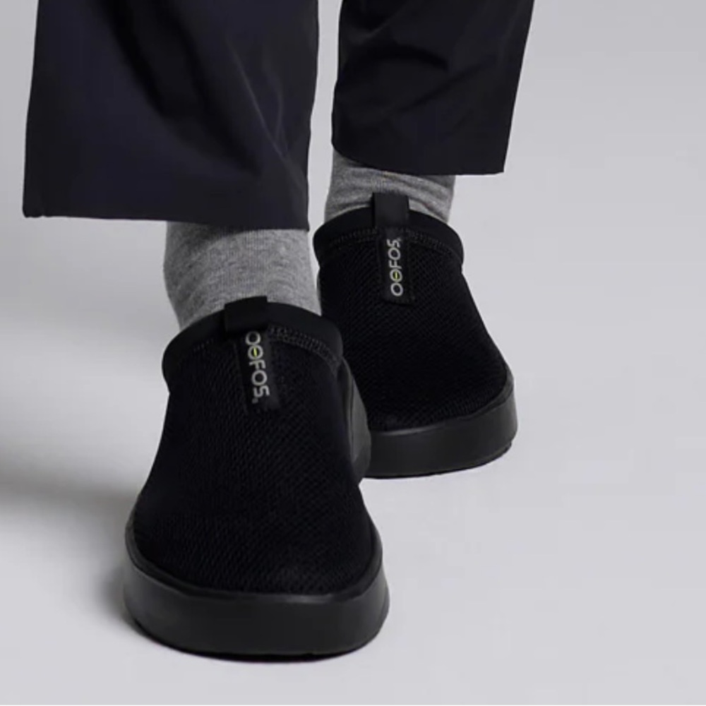 OOFOS Black Slip-On Footwear